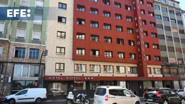 Fallece un matrimonio al precipitarse al vacío desde la planta sexta de un hotel en León