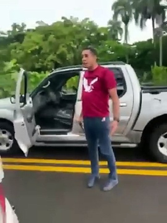 Militar amenaza a joven con arma tras discusión en Monte Plata