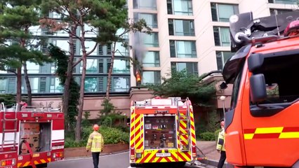 마포구 아파트 실외기 화재...다친 사람 없어 / YTN