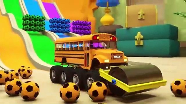 Wheels On the Bus + Finger Family songs - Soccer ball shaped wheels-Baby Nursery Rhymes & Kids Songs