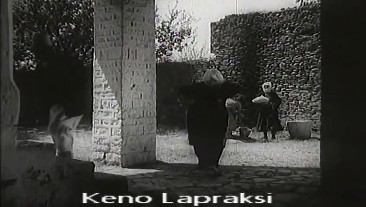 Pertej mureve te ngurta