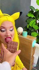 MAKE THE MAGIC CHOCOLATE BALL  #shorts #yummy