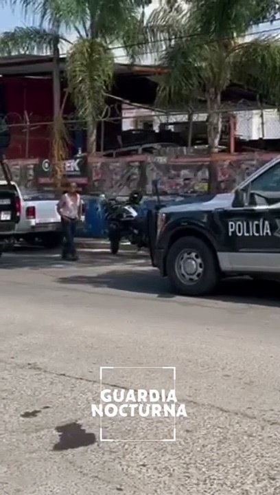 Después de una riña dos personas fueron lesionadas en calles de la colonia Santa Elena de la Cruz