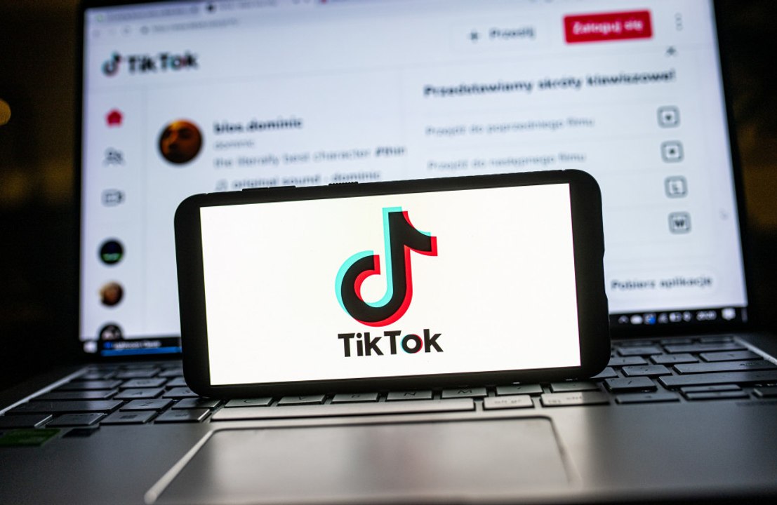 TikTok withdraws rewards programme in the EU