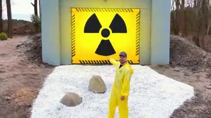 I Survive 100 Days In Nuclear Bunker, Earn $500,000