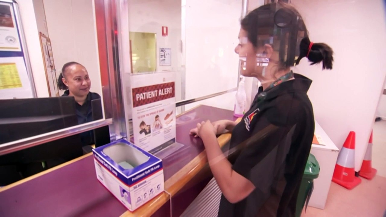 Alice Springs struggles to attract new doctors