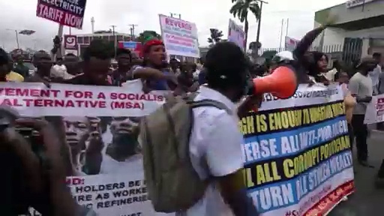 Nigerian protests fizzle out after deadly police crackdown