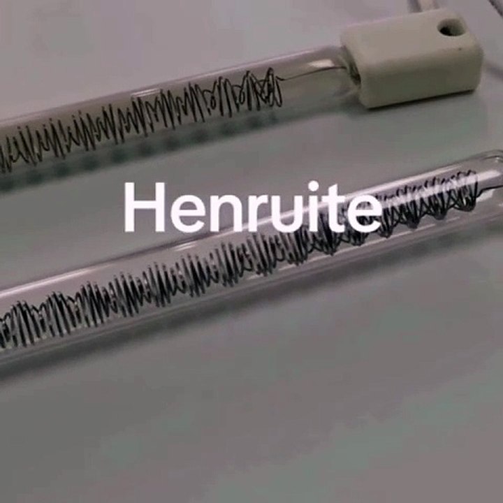 Fast medium wave infrared emitter 1.6um peak wavelength to drying process for surface material