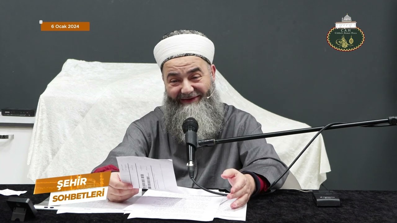 Cübbeli Hoca, Yapay Zekâya: "Abdülhamîd Hân Hâin mi?" Diye Sordurunca Yapay Zekâ Ne Cevap Verdi?