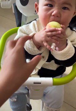 Baby Want To Eat Peach | Baby Want To Eat Fruit | Babies Funny Moments | Cute Babies #cutebabies #baby #babies #beautiful #fun #love #cute #funny #babyvideos
