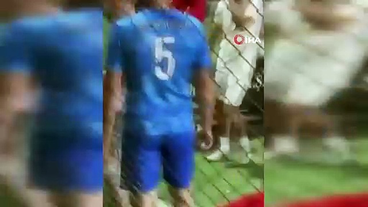 Yeşil saha mı boks ringi mi? Futbol turnuvasında yumruklar havada uçuştu