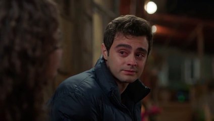 Esta noche en Hermanos Ömer se siente culpable por no haber protegido a Asiye y planea su venganza