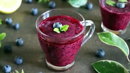 Smoothie di pesche e mirtilli: un’opzione fresca e salutare per l’estate