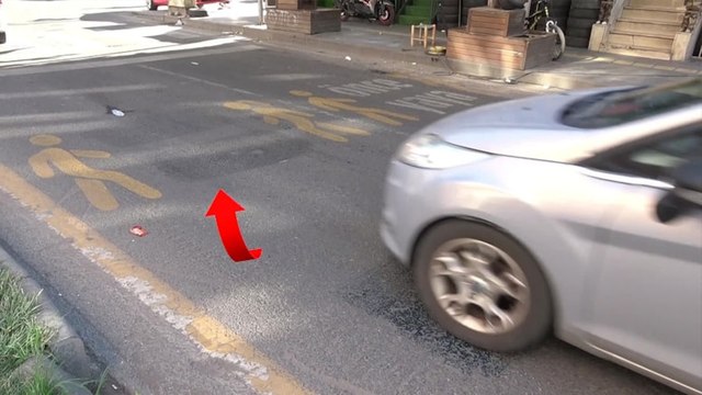 Diyarbakır'da Kürtçe trafik yazıları yeniden silindi