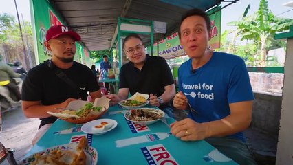 Back in Indonesia!!  INDONESIAN STREET FOOD + World’s Best Fried Duck in Surabaya!!