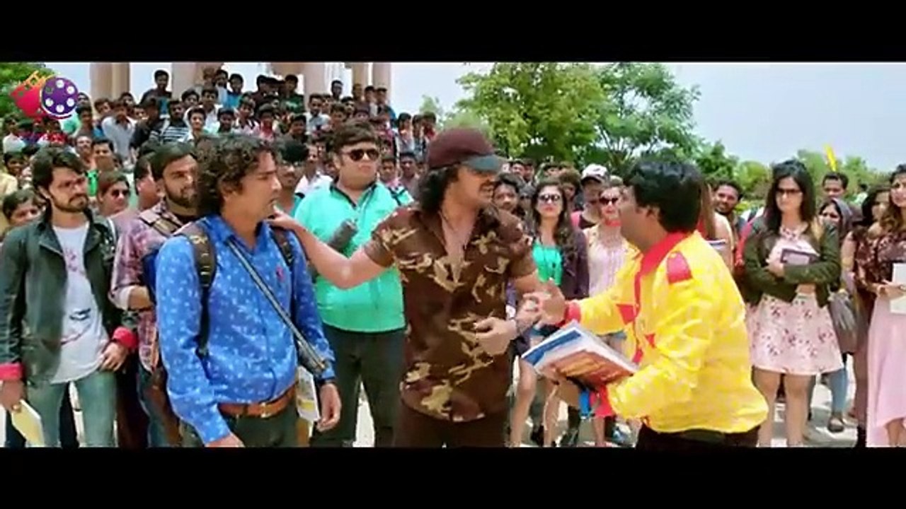 New popular Indian Punjabi movi! Diljit.  Sonam