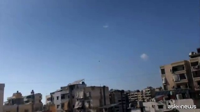 Il cielo sopra Beirut dopo il passaggio degli aerei israeliani