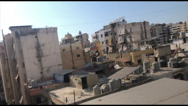 Il cielo sopra Beirut dopo il passaggio degli aerei israeliani