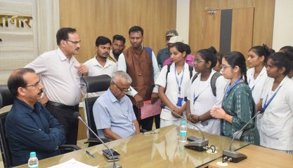 एक वर्ष के बाद दांव पर जीएनएम के छात्र-छात्राओं की पढ़ाई