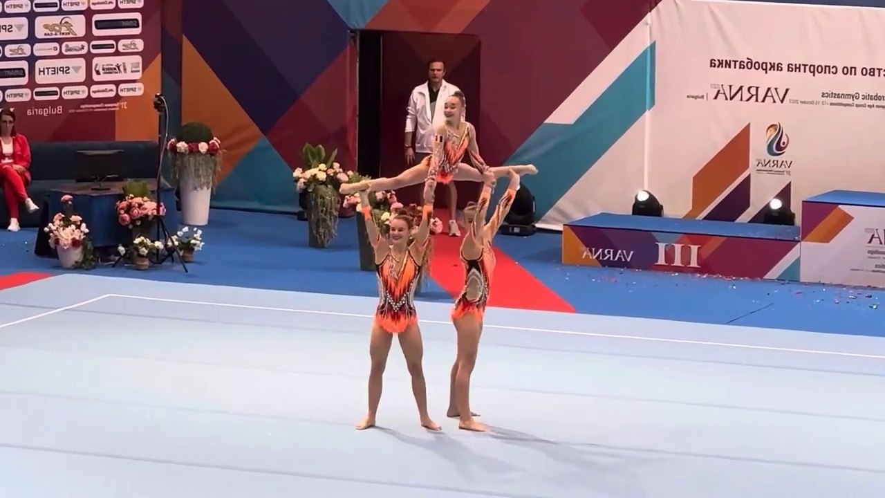 Team Belgium  FINAL All Around Lauren Verbrugghe  Mirte Vercauteren en Sofie Jaeken 2024