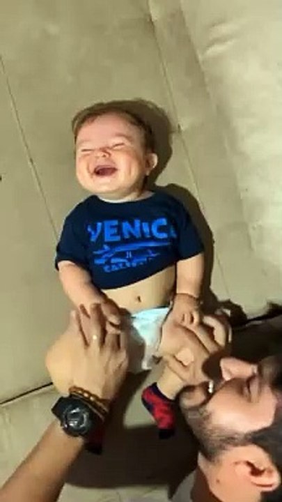 That laugh made my day!  : @euamonono