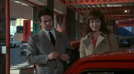 Due cuori una cappella (1975)