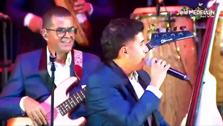 EN VIVO:  Feria de las Flores Medellín Te Quiere (298)