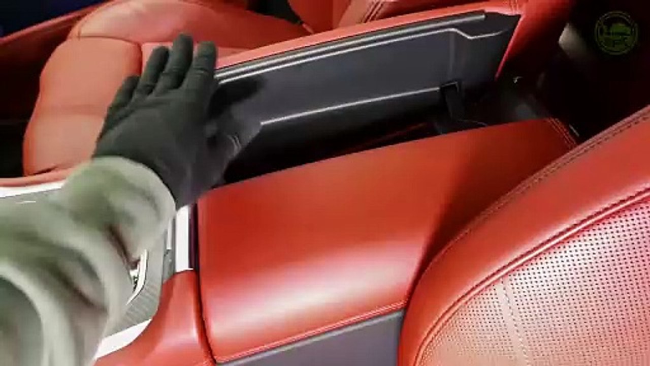 2024 Akrapovic BMW XM - Sound, Interior and Exterior