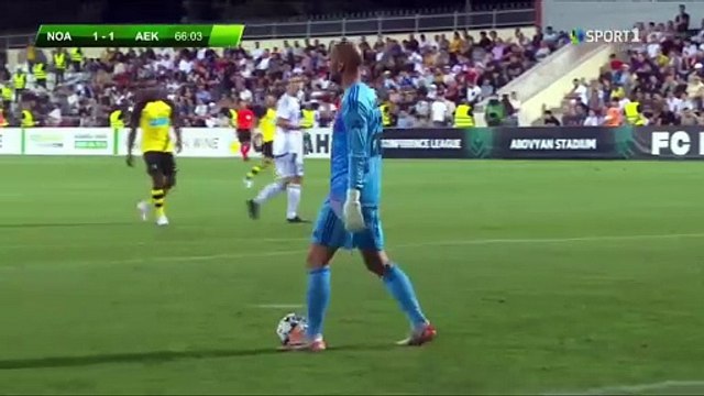 Noah - AEK maçında unutulmaz an: Noah kalecisi Cancarevic kaleden kaleye gol attı