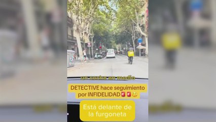 Un detective español enseña cómo sigue a su objetivo en coche y la secuencia es de película de espías