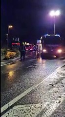 Il video del maltempo in Alto Adige: alberi caduti, grandine e allagamenti