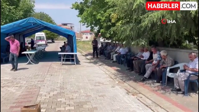 Şehidin baba ocağına Türk Bayrağı asıldı