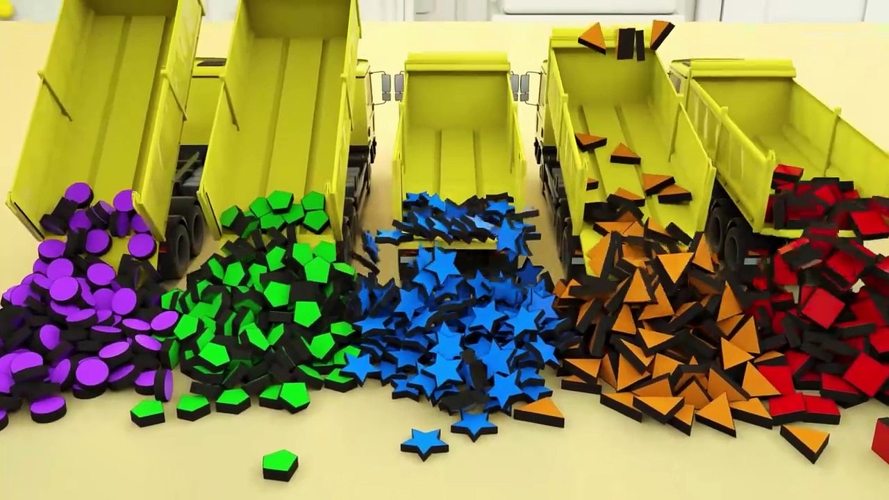 Wheels On the Bus + Baby Shark - Soccer ball shaped wheels - Baby Nursery Rhymes & Kids Songs