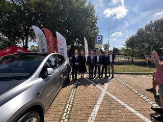 Nowa stacja ładowania samochodów elektrycznych w Gnieźnie