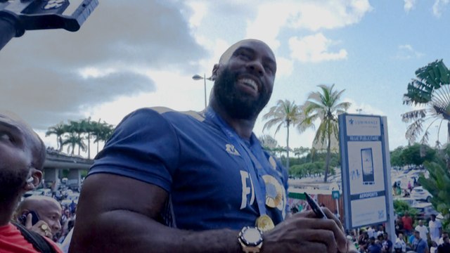 Teddy Riner célébré par les Guadeloupéens à Pointe-à-Pitre après les JO de Paris 2024