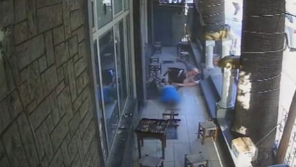 Güngören'de 2 kişinin öldüğü 4 kişinin yaralandığı kahvehane saldırısının yeni görüntüleri