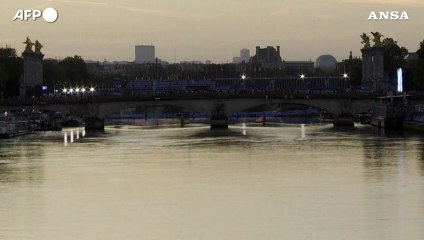 Parigi, ecco le acque della Senna in cui si compete per il triathlon misto