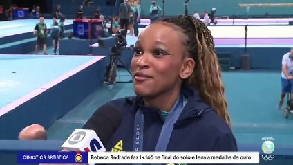 Rebeca Andrade é ouro no solo em Paris e se torna a maior medalhista brasileira dos Jogos Olímpicos