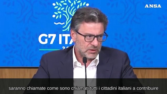 Banche, Giorgetti: Non pagheranno tasse su extra profitti, ma sui profitti