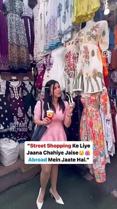 Manara Chopra buying from the streets of Mumbai....