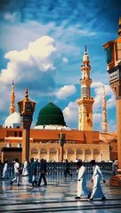 نبی کریم ﷺ بیت الخلاء میں تشریف لے گئے ۔ میں نے ( بیت الخلاء کے قریب ) آپ کے
