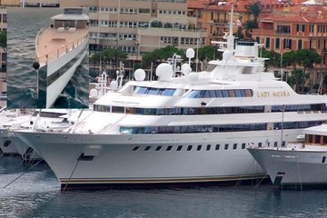 Yate de la viuda de Steve Jobs embiste la lujosa embarcación de Ricardo Salinas