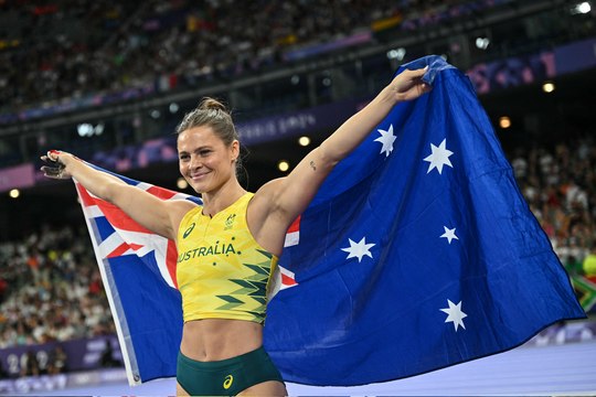 AR OOV VOLT WOMEN 070824