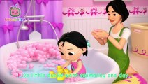 Five Little Ducks in the Bath Song! - CoComelon Nursery Rhymes & Kids Songs