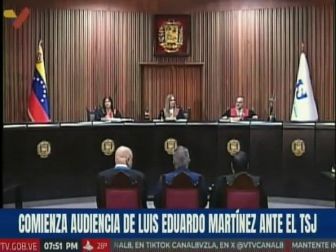 Inicia comparecencia ante el TSJ del excandidato presidencial Luis Martínez