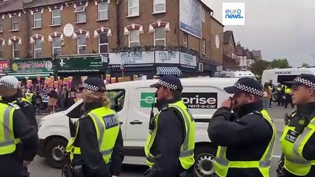 British police prepared for far-right agitators found peaceful anti-racism protesters instead