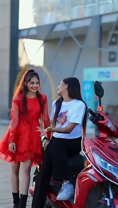 Dost_ka_Dil_toot_gya_.._Yashu09__#shorts_#love_#trending(360p)