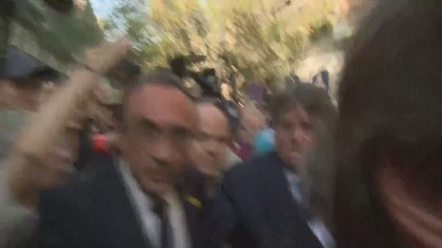 El angustioso momento en vídeo en el que Puigdemont aparece en el Passeig Lluis Companys
