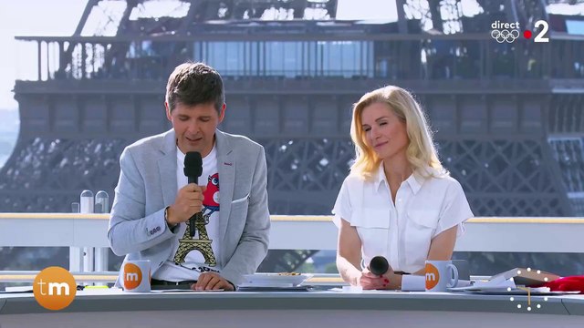 Regardez les adieux du journaliste Thomas Sotto à l'émission Télématin sur France 2