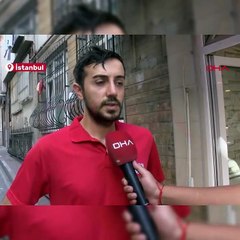 Fenalaşıp yere düştü, kafasının üstünden otomobil geçti